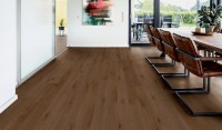 Vorschau: TER%20HÜRNE%20Tailored%20Collection%20Eiche%20Bardolino%201101312477%20Raumbild%20Room%20up.jpg
