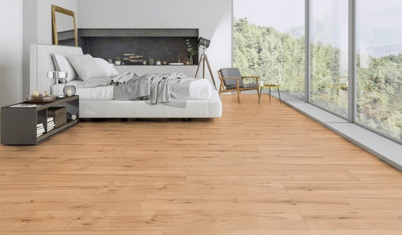 TER%20HÜRNE%20Avatara%20Classic%20Edition%20Pro%20Eiche%20Kuma%201101270102%20Raumbild%20Room%20up.jpg