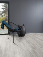 Vorschau: GERFLOR%20Creation%2055%20Solid%20Clic%20Swiss%20Oak%20Pearl%200846%20Raumbild%202%20Room%20Up.jpg