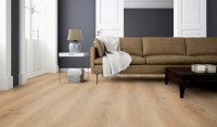 Vorschau: TER%20HÜRNE%20Soya%20Design%20Vinylboden%201%20Wood%20Edition%20Pro%20Lange%20LHD%20Eiche%20Rotterdam%201101210613%20Room%20Up%20Raum_1.jpg