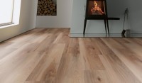 Vorschau: TER%20HÜRNE%20Soya%20Design%20Vinylboden%201%20Wood%20Edition%20Perform%20Lange%20LHD%20%20Hickory%20Nashville%201101240212%20Room%20Up%20Raum.jpg