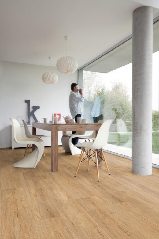 GERFLOR%20Creation%2055%20Solid%20Clic%20Swiss%20Oak%20Golden%200796%20Raumbild%202%20Room%20Up.jpg