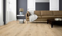 Vorschau: TER%20HÜRNE%20Soya%20Design%20Vinylboden%202%20Wood%20Edition%20Solid%20Lange%20LHD%20Eiche%20Boston%201101290202%20Raumbild%20Room%20up.jpg