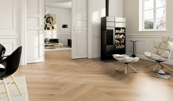 TER%20HÜRNE%20Chevron%20Edition%20Eiche%20Rotterdam%201101210709%20Room%20Up%20Raum_1.jpg