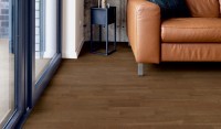 Vorschau: TER%20HÜRNE%20Tailored%20Collection%20Eiche%20Burgund%201101312517%20Raumbild%20Room%20up.jpg