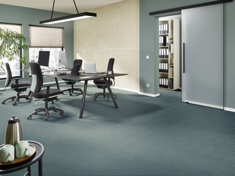 JOKA%20Format%2025%20%20Anden%20Farbe%20690%205m%20Breite%20Raumbild%20Room%20up.jpg