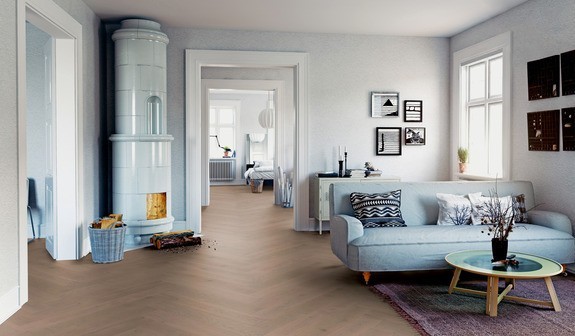 TER%20HÜRNE%20Herringbone%20Collection%20Eiche%20Usedom%201101312526%20Raumbild%20Room%20up.jpg