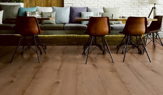 TER%20HÜRNE%20Soya%20Design%20Vinylboden%201%20Wood%20Edition%20Pro%20Lange%20LHD%20Eiche%20Washington%20%201101210409%20Room%20Up%20Raum_1.jpg
