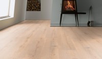 Vorschau: TER%20HÜRNE%20Soya%20Design%20Vinylboden%201%20Wood%20Edition%20Pro%20Lange%20LHD%20Eiche%20Stettin%201101210408%20Room%20Up%20Raum_1.jpg