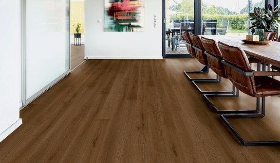 TER%20HÜRNE%20Tailored%20Collection%20Eiche%20Barolo%201101312461%20Raumbild%20Room%20up.jpg