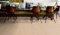 Vorschau: TER%20HÜRNE%20Soya%20Design%20Vinylboden%201%20Wood%20Edition%20Perform%20Lange%20LHD%20Eiche%20Berlin%201101240400%20Room%20Up%20Raum.jpg