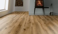 Vorschau: TER%20HÜRNE%20Soya%20Design%20Vinylboden%201%20Wood%20Edition%20Pro%20Lange%20LHD%20Eiche%20Barcelona%201101210433%20Room%20Up%20Raum.jpg