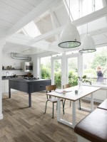 Vorschau: GERFLOR%20Supreme%20Barn%20Pine%20696D%20Room%20Up%20Raumbild_1.jpg