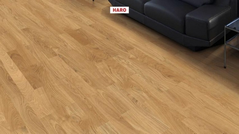 HARO%20Stab%20Classico%20Serie%204000%20Eiche%20Trend%20strukturiert%20naturalin%20plus%20543548%20Perspektive%20Room%20Up.JPG